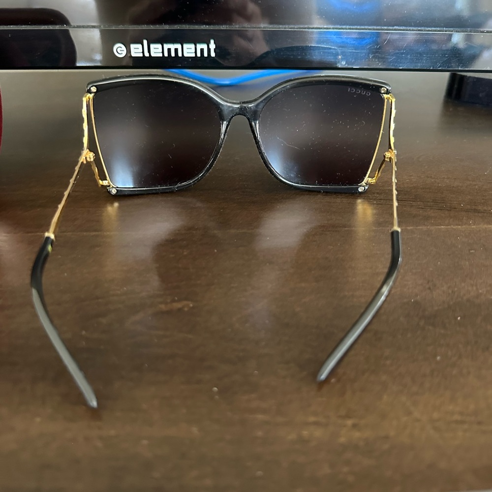 GUCCI Black & Smoke Square Sunglasses - Picture 6 of 11